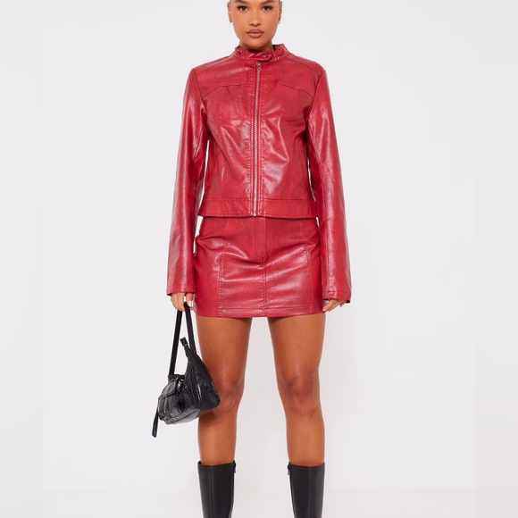 PrettyLittleThing Red Mini Skirt - Picture 2 of 12